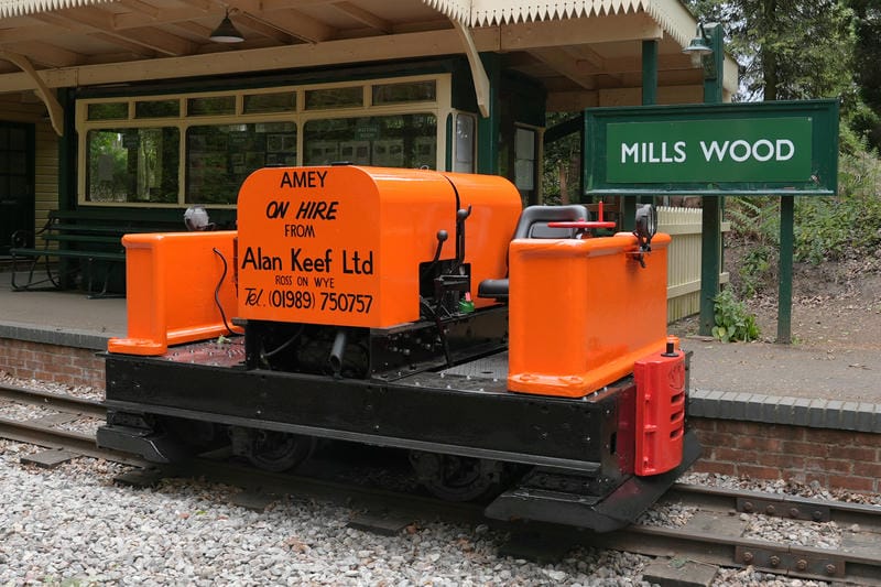 Amey at Mills Wood Station in her new colours