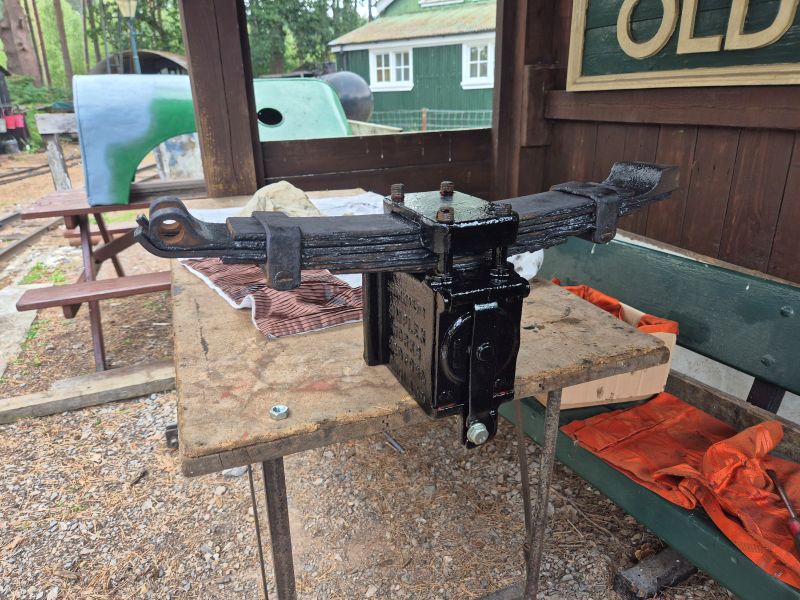 Rebuilt axle box